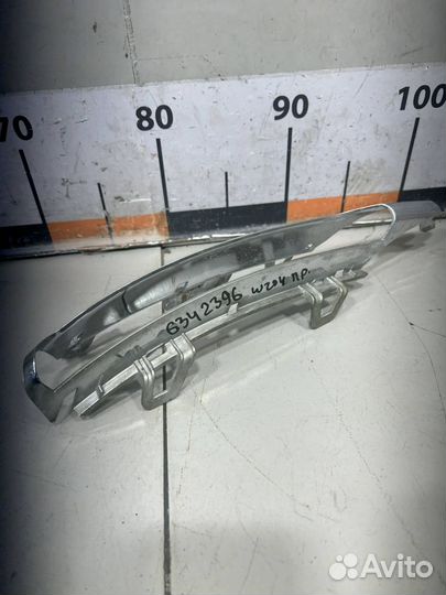 Накладка противотуманной фары правой Mercedes W204 C