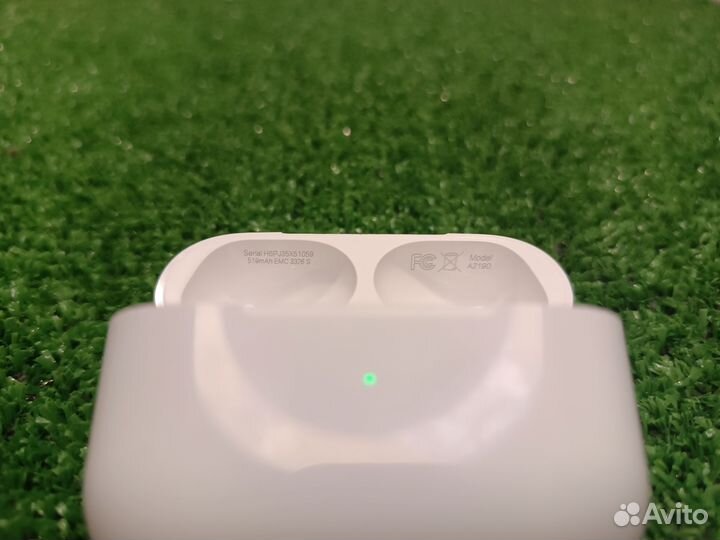 Наушники Apple airpods pro