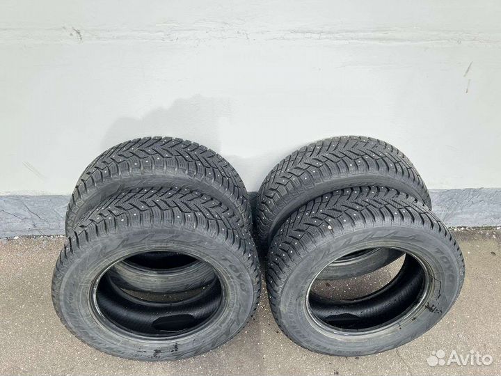 Toyo Observe Ice-Freezer SUV 215/65 R16 98T