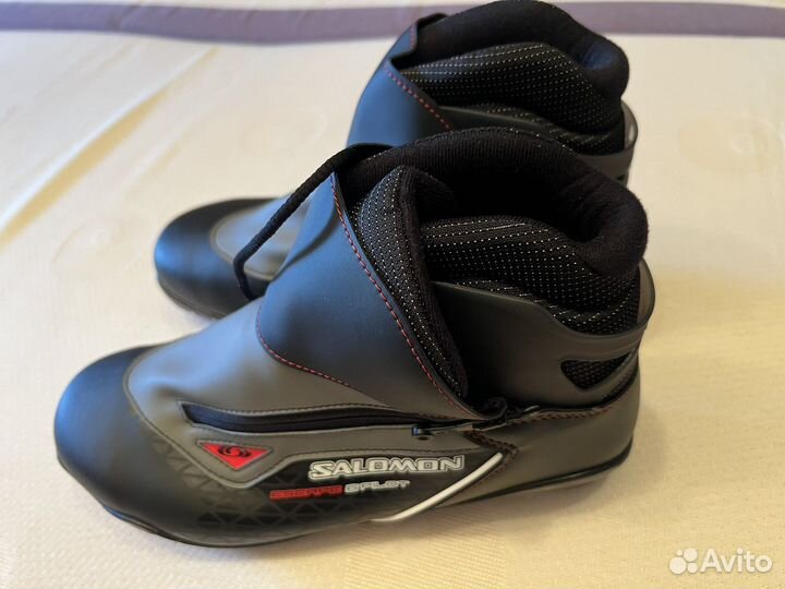 Лыжные ботинки salomon escape 6 pilot 42-43 размер