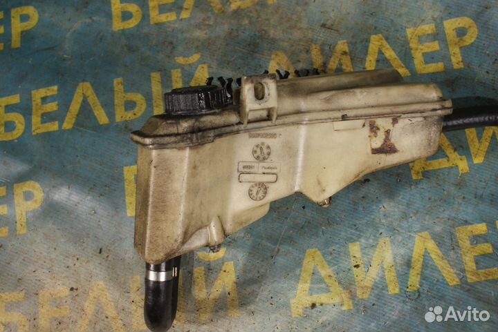 Бачок гур Peugeot 605