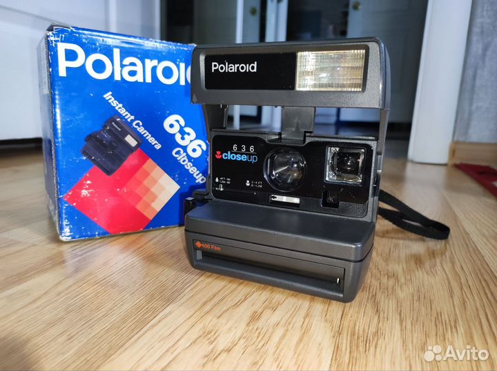 Polaroid 636 closeup
