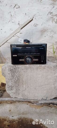 Магнитола пеонер