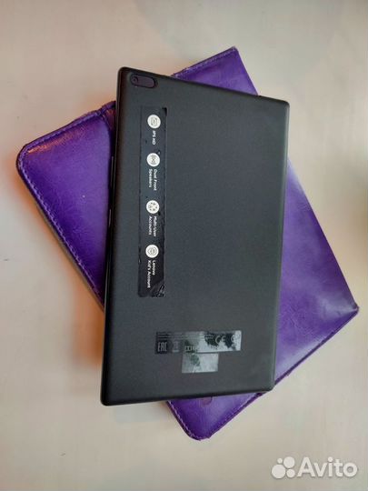 Планшет Lenovo Tab 4 TB-8504X 16 гб 3G, LTE черный