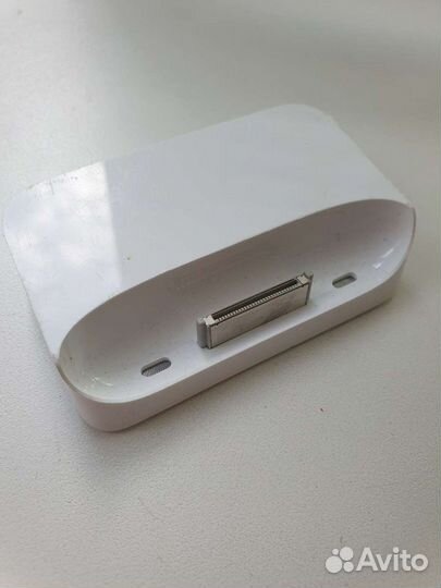 Док станция для iPhone 2g 3g 3gs.Оригинал