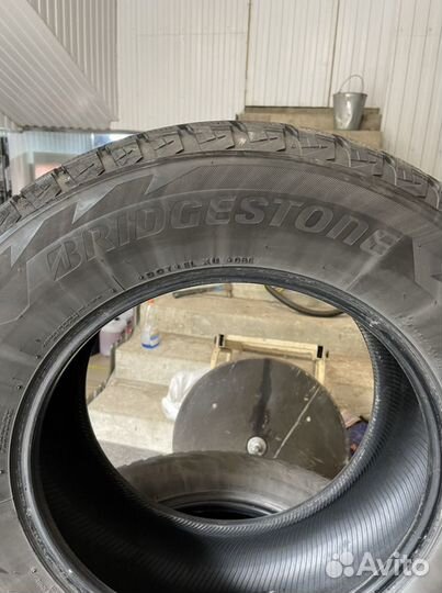 Bridgestone Blizzak DM-V2 285/60 R18 116R