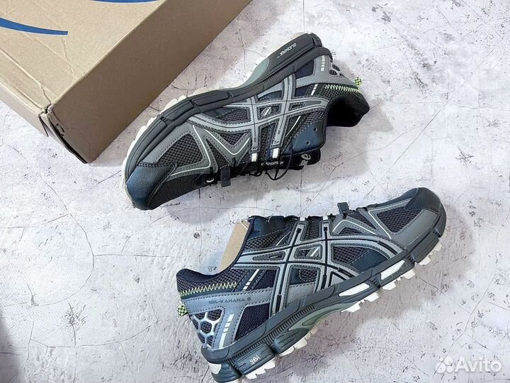 Кроссовки Asics современные