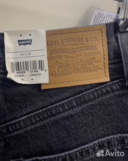 Джинсы levis