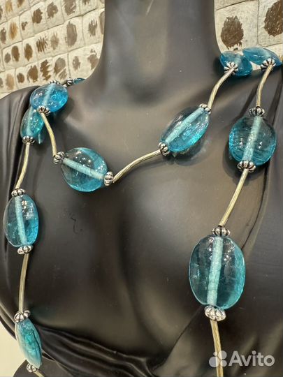 Ожерелье бижутерия голубой