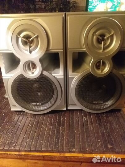 Колонки samsung 2шт рабочие 700р