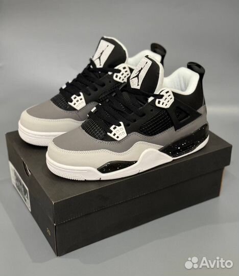 Кроссовки Nike Air Jordan 4 Retro Grey