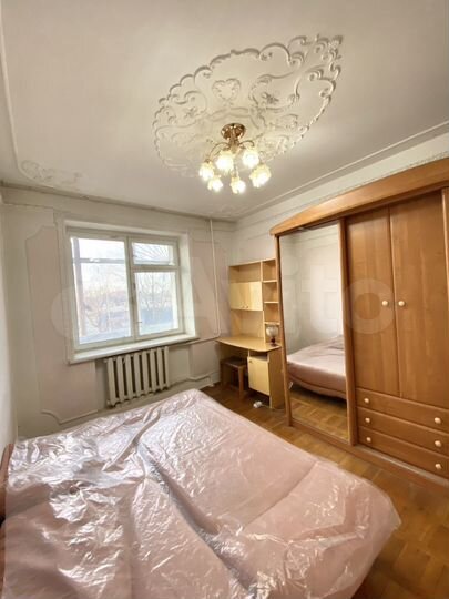4-к. квартира, 85 м², 3/9 эт.