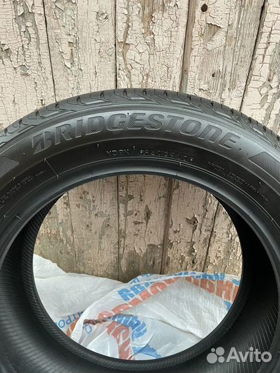 Bridgestone Turanza T001 205/55 R16 94W