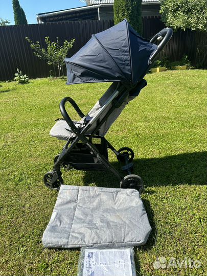 Прогулочная легкая коляска Inglesina Quid