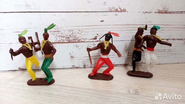 Игрушки Рыцари и индейцы