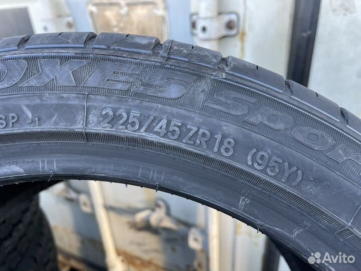 Toyo Proxes Sport 225/45 R18 и 245/40 R18 97Y