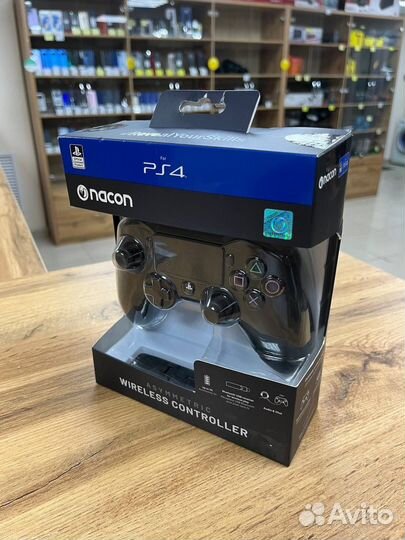 Геймпад беспроводной Nacon asymetric