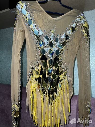 Купальник для художественной гимнастики