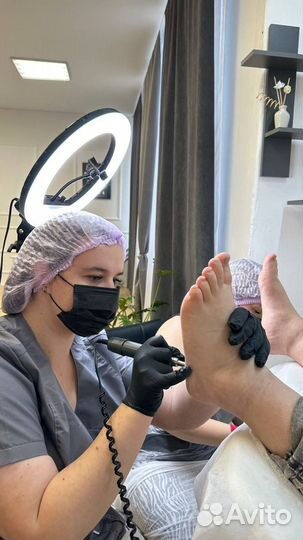 Маникюр в центре города Сенной