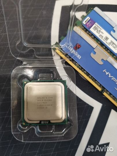 Kingston HyperX / DDR2 / 4Гб / 1066MHz