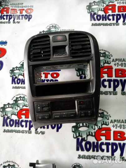 Рамка магнитолы блок климата дефлектор аварийная