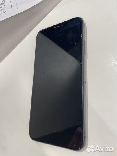 iPhone Xs, 64 ГБ