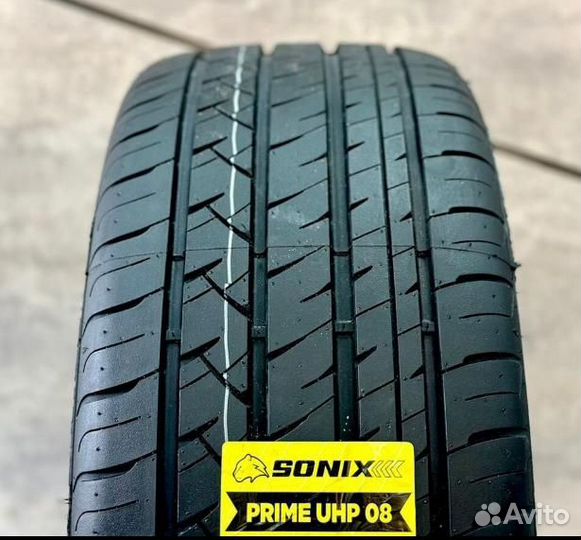 Kumho Ecsta PS71 215/55 R18 95V