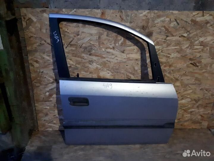 Дверь передняя правая Opel Zafira A 1999-2005