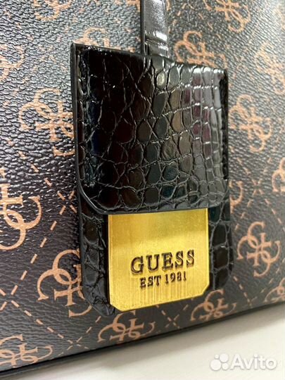 Сумка Guess новая