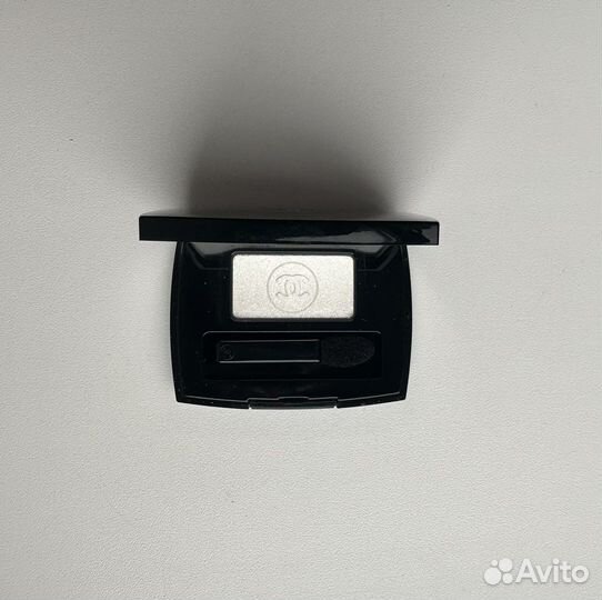 Chanel тени для век 70 platine