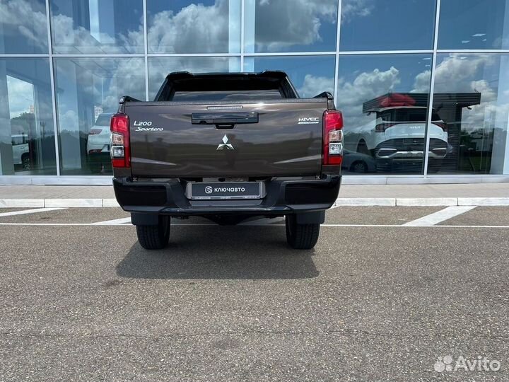 Mitsubishi L200 2.4 AT, 2022