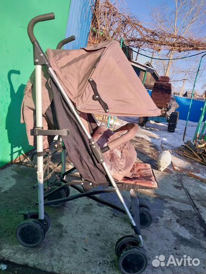 Прогулочная коляска трость
