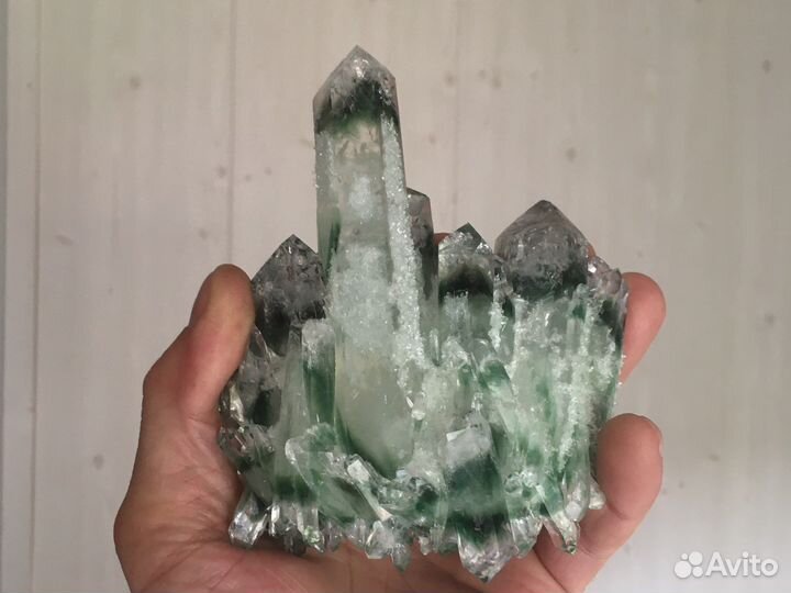 Продается шикарный кварц