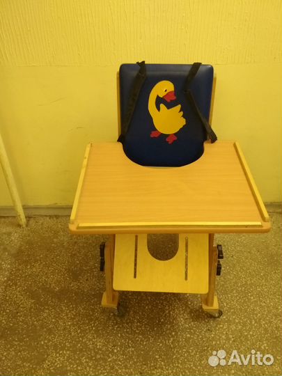 Столик и стульчик для детей с дцп