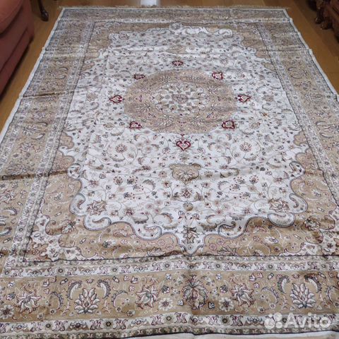 Ковер новый из ОАЭ