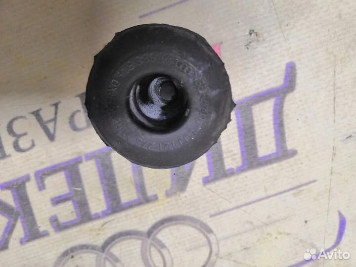 Подушка радиатора основного Audi A6 (C6 4F) 2004