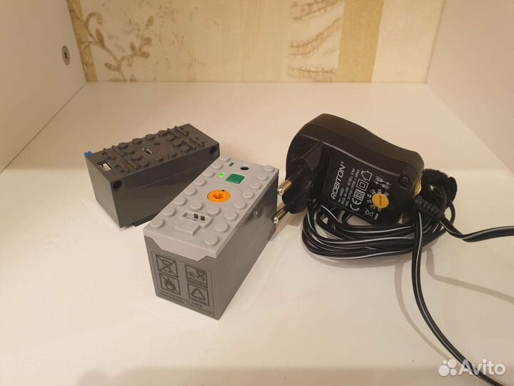 Lego Power Functions 8878 Аккумулятор