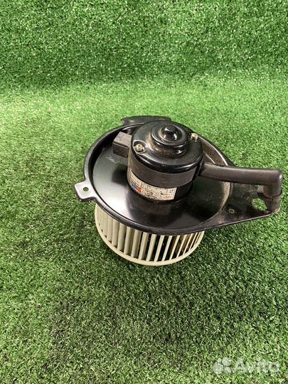 Моторчик печки Chery Amulet
