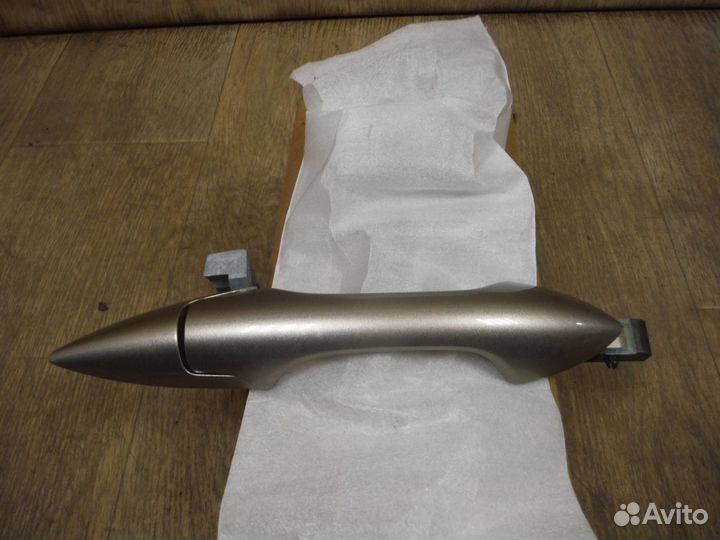 Ручка двери наруж. правая для honda Odyssey 3 2005