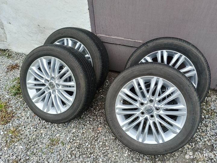 Продам комплект колёс