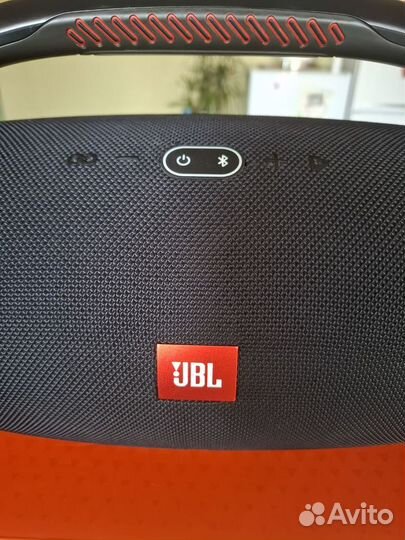 Колонка JBL boombox 2