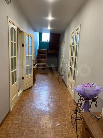 Дом 254 м² на участке 7 сот.