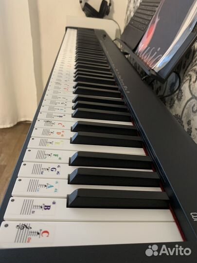 Цифровое пианино Casio cdp-s150 + три педали