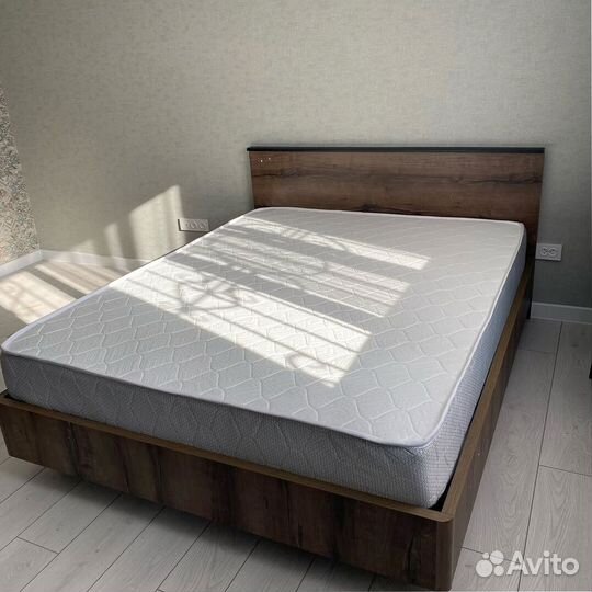 Матрас двуспальный