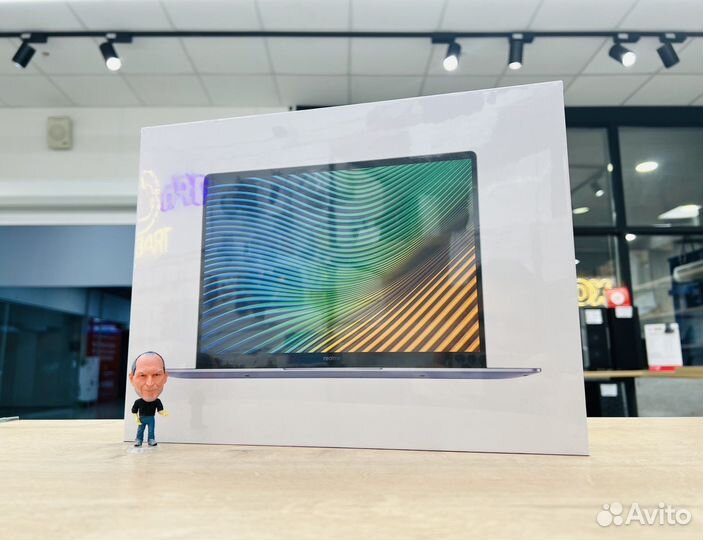 Realme Book 8/512gb Новый