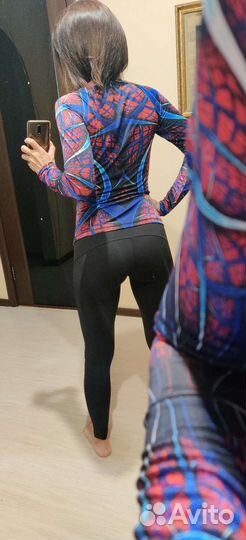 Одежда для спорта женская