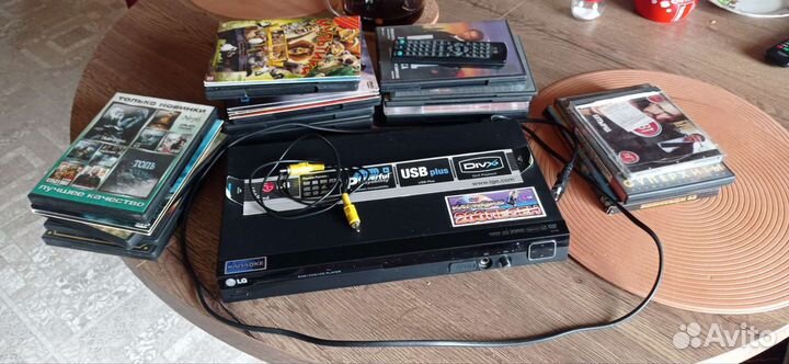 Dvd проигрыватель LG DK785