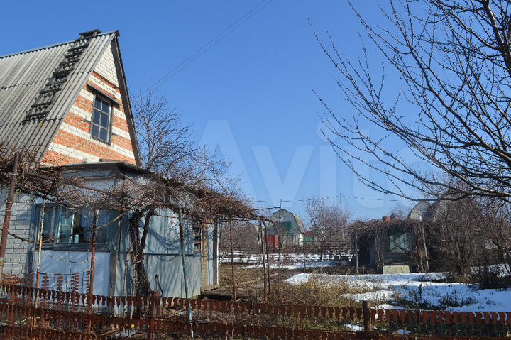 Дача 40 м² на участке 5 сот.