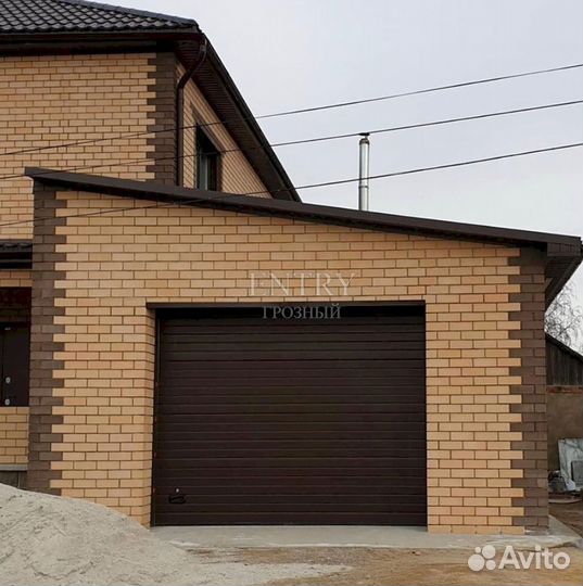 Секционные ворота