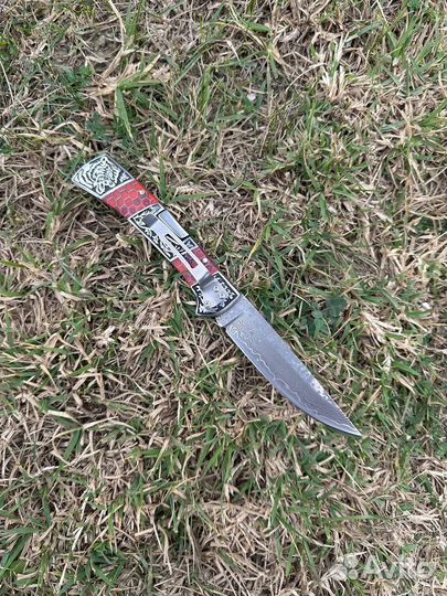 Нож из дамасской стали